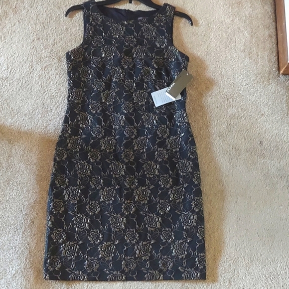 Donna Ricco|New York Matallic Floral Stretch Brocad Dress - Picture 1 of 6